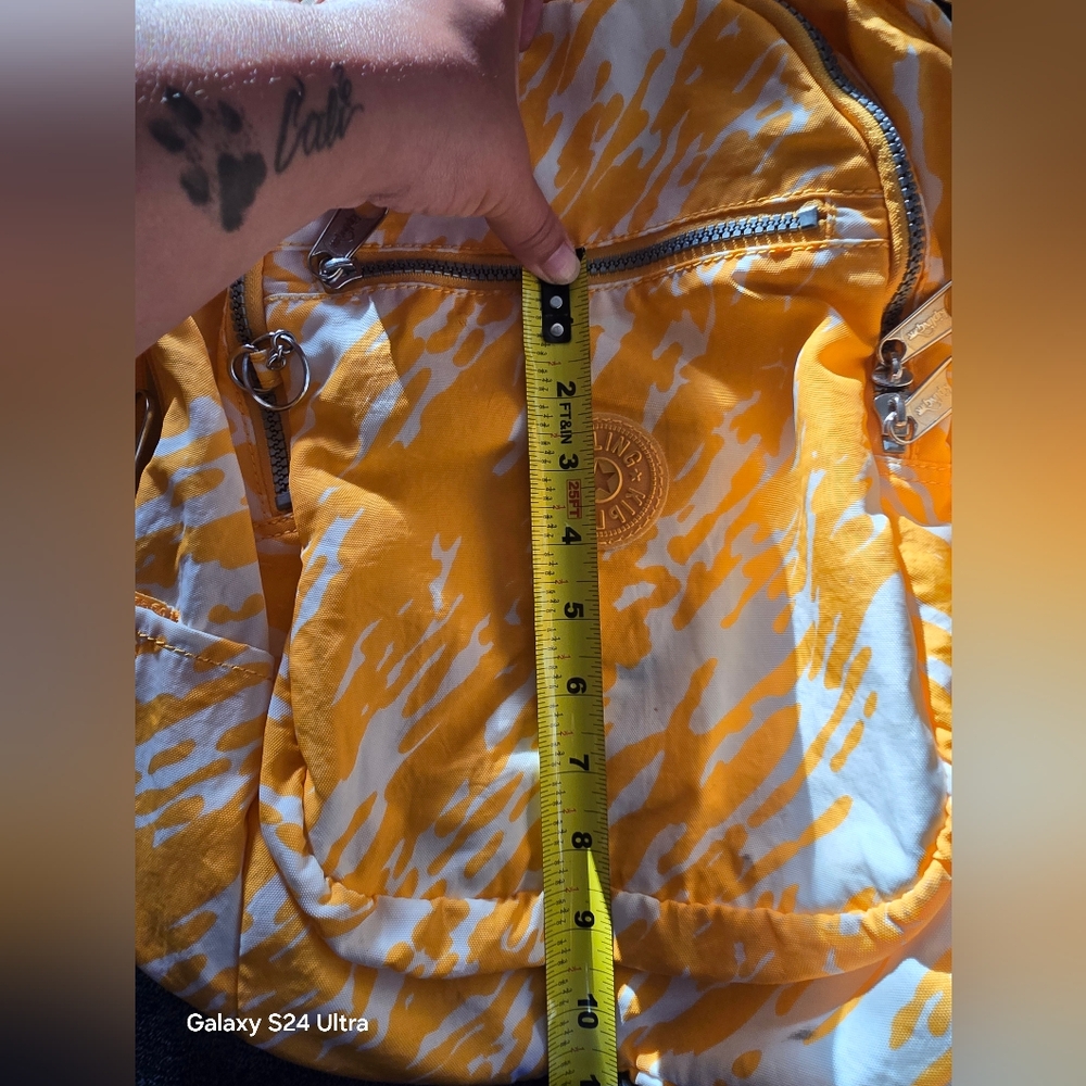 Kipling Backpack 💛 🎒 - Picture 14 of 16